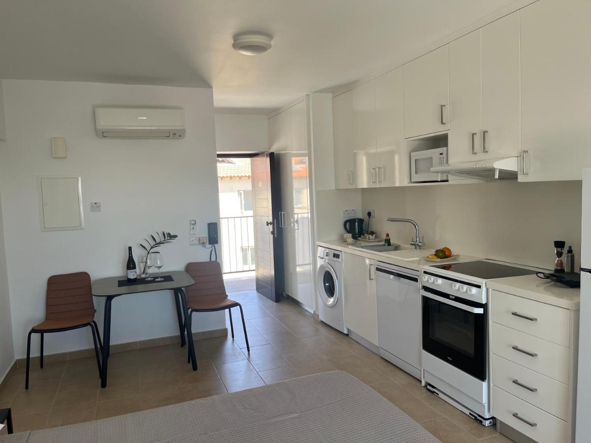 Papho'S Mare Apts Paphos Luaran gambar